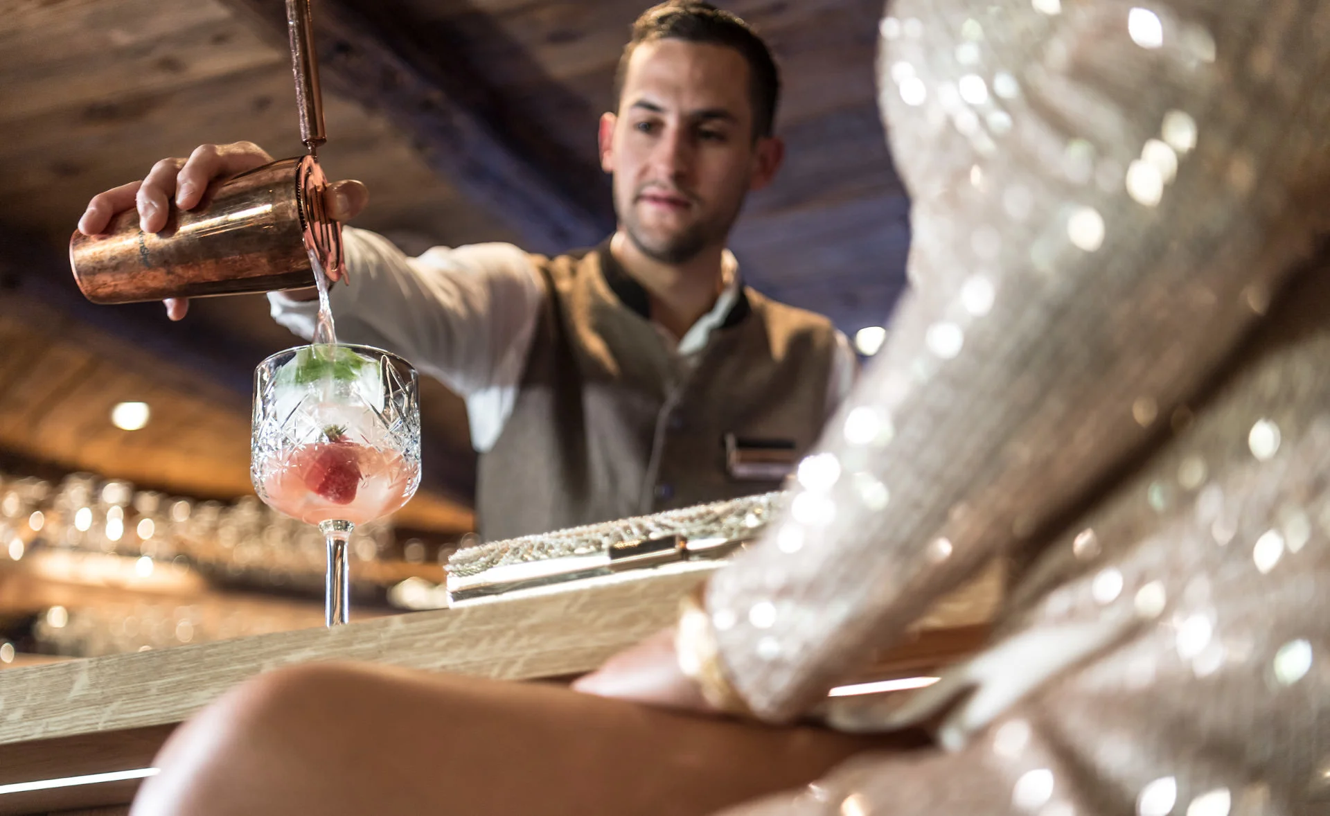 Abinea’s Lounge Bar
